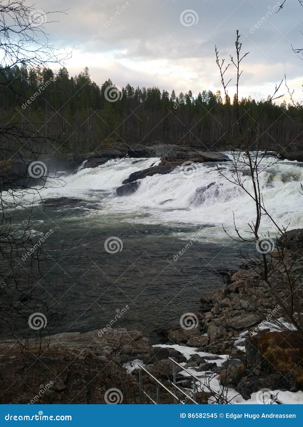 mÃÂ¥lselvfossen norways national waterfall