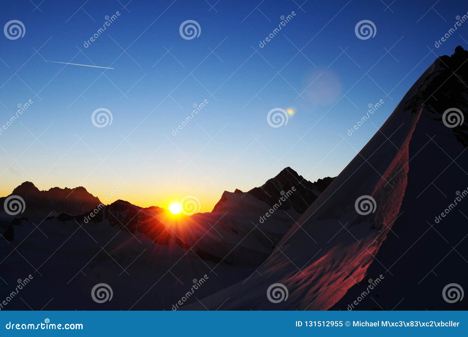 mÃÂ¶nchshut: panoramic mountain view from europes highest alpin hut in the siwss alps