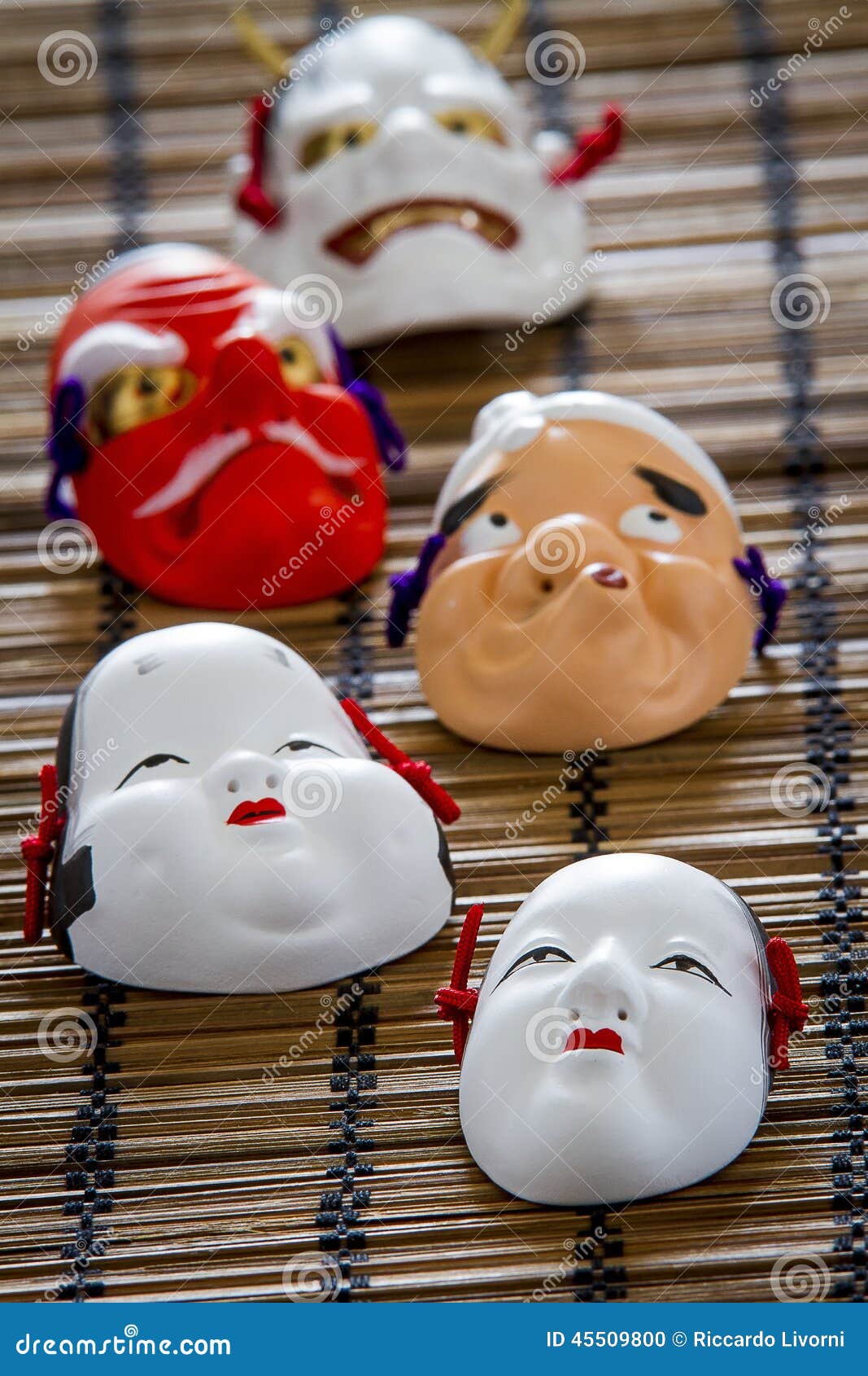 Máscaras Tradicionales Japonesas Foto de archivo Imagen de viejo