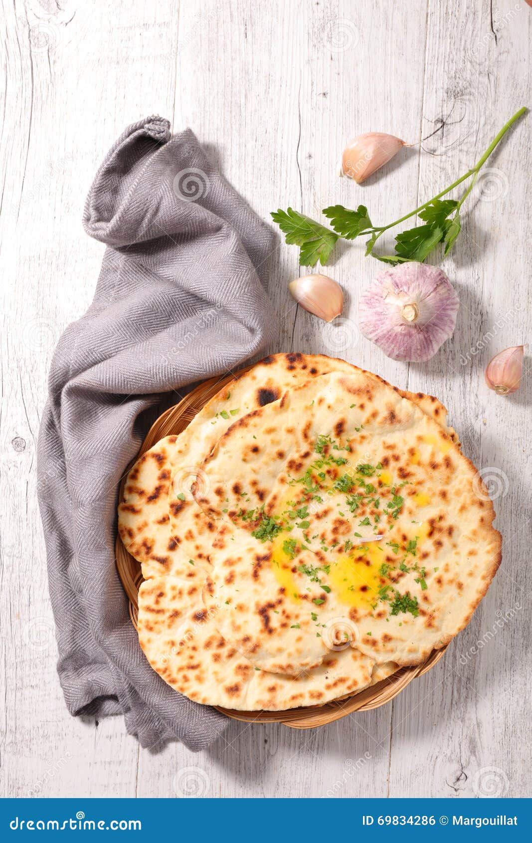 hausgemachtes traditionelles naan brot