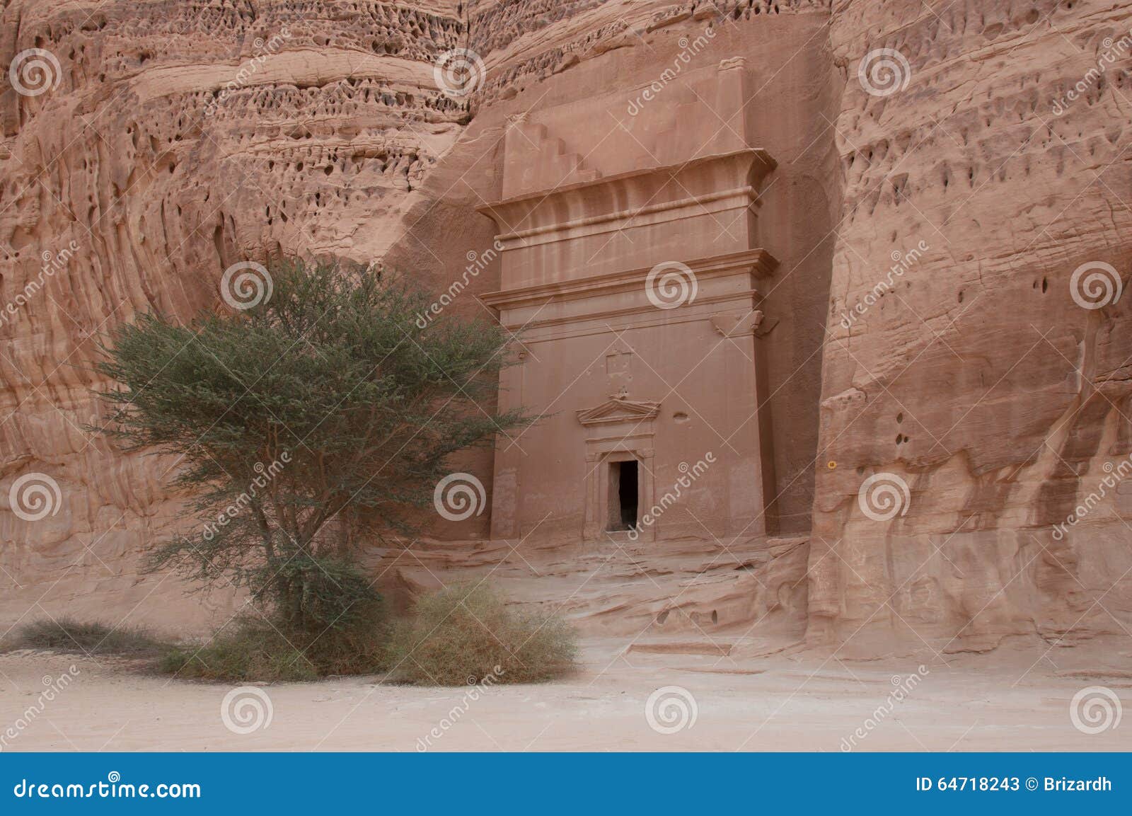 nabatean tomb in madain saleh archeological site, saudi arabia