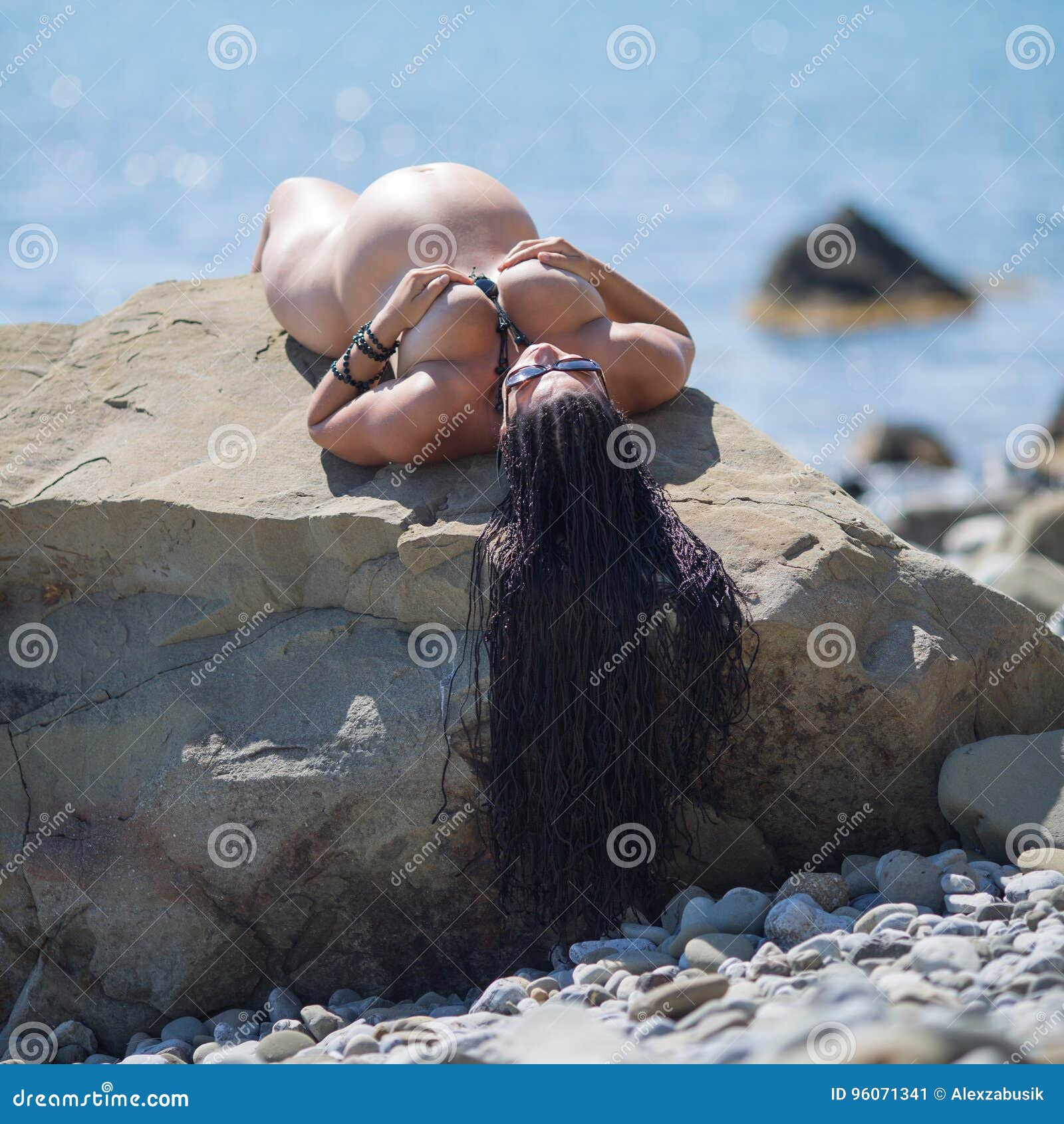 Nackt schwangere strand frau am Schwanger Am