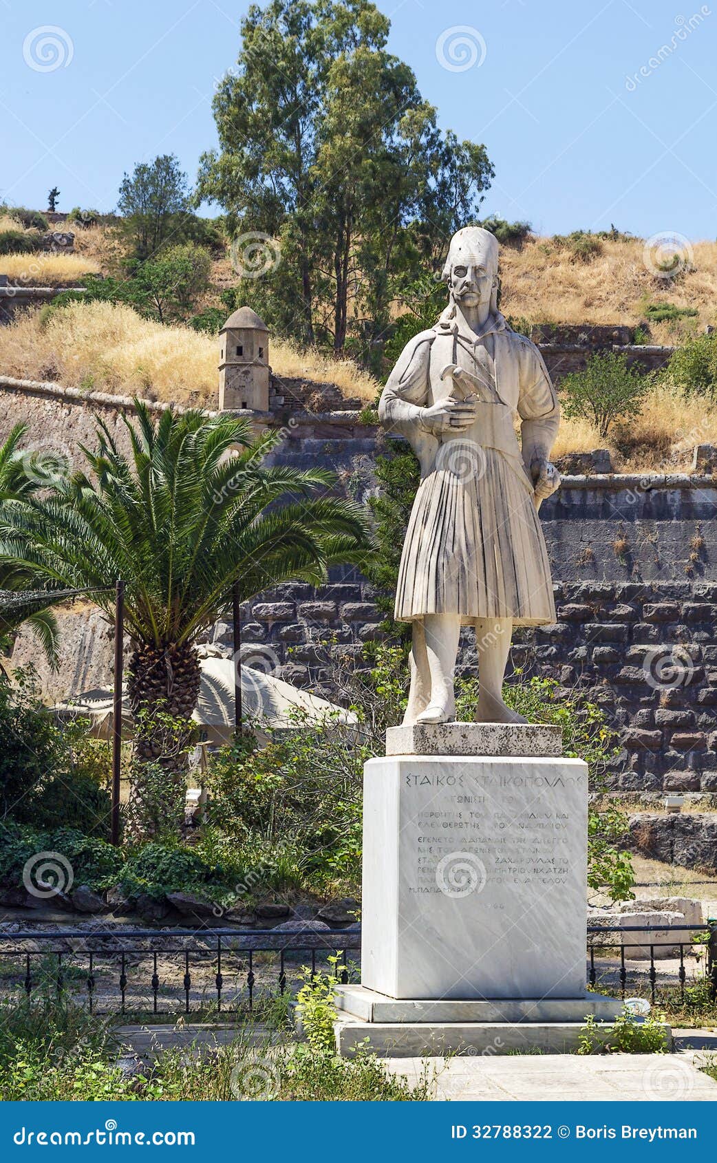 Nafplio, Grèce photo stock. Image du traditionnel, monument 32788322