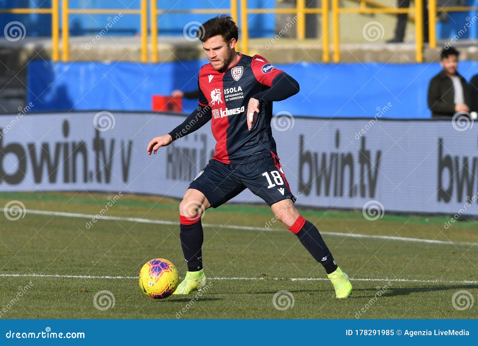 Fotos de Nahitan nandez of cagliari calcio, Imagens de Nahitan nandez of  cagliari calcio sem royalties