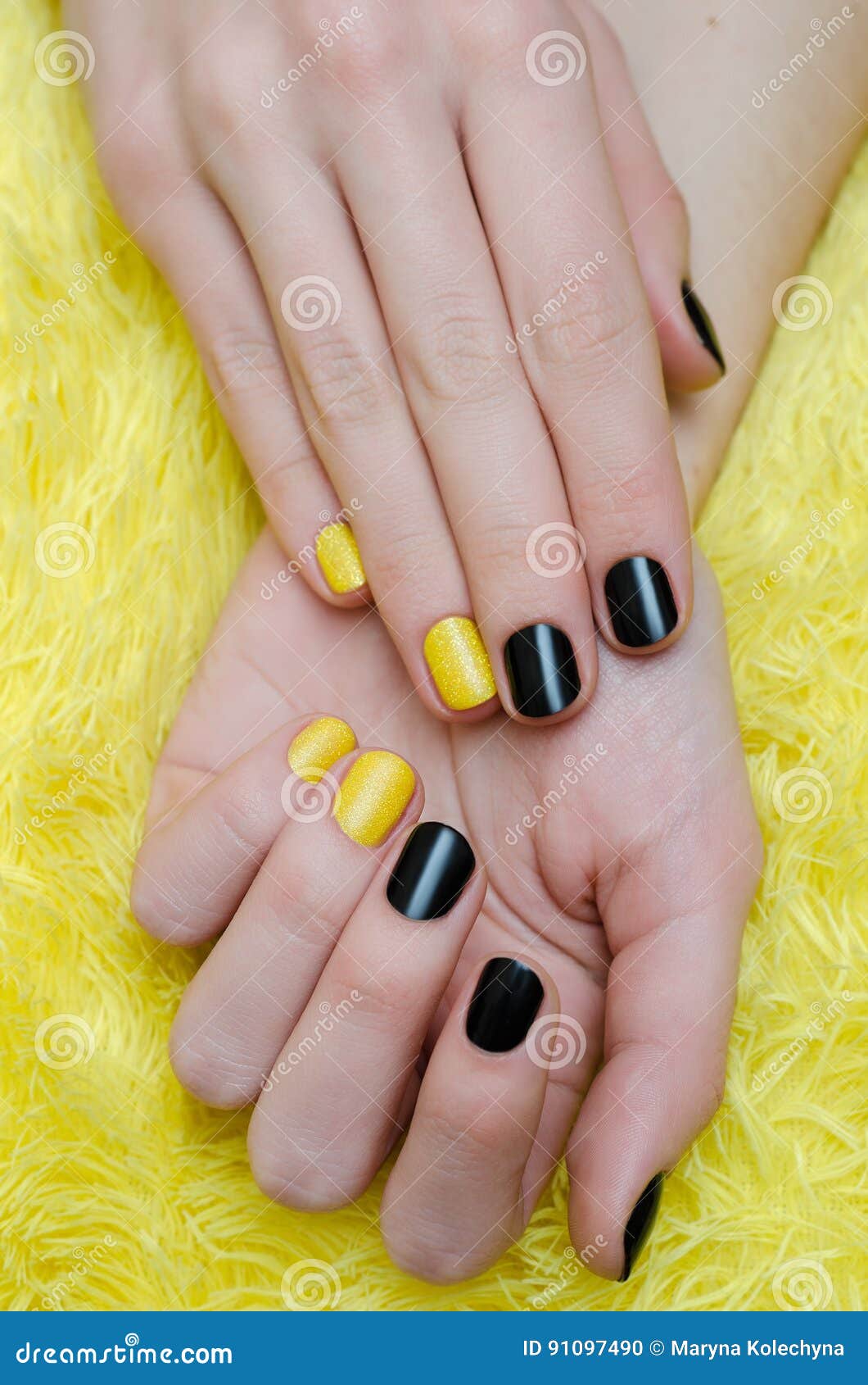 Sunflower Yellow And Black Nails Pictures, Photos, and Images for Facebook,  Tumblr, Pinterest, and Twitter