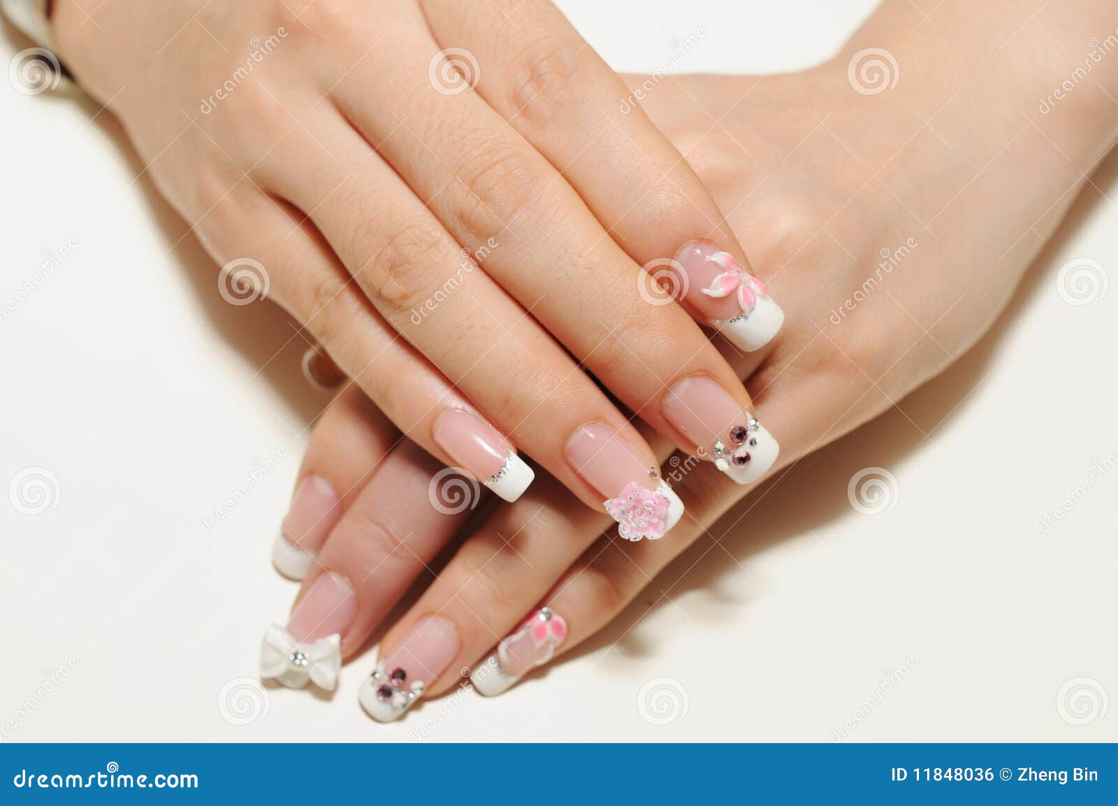nails