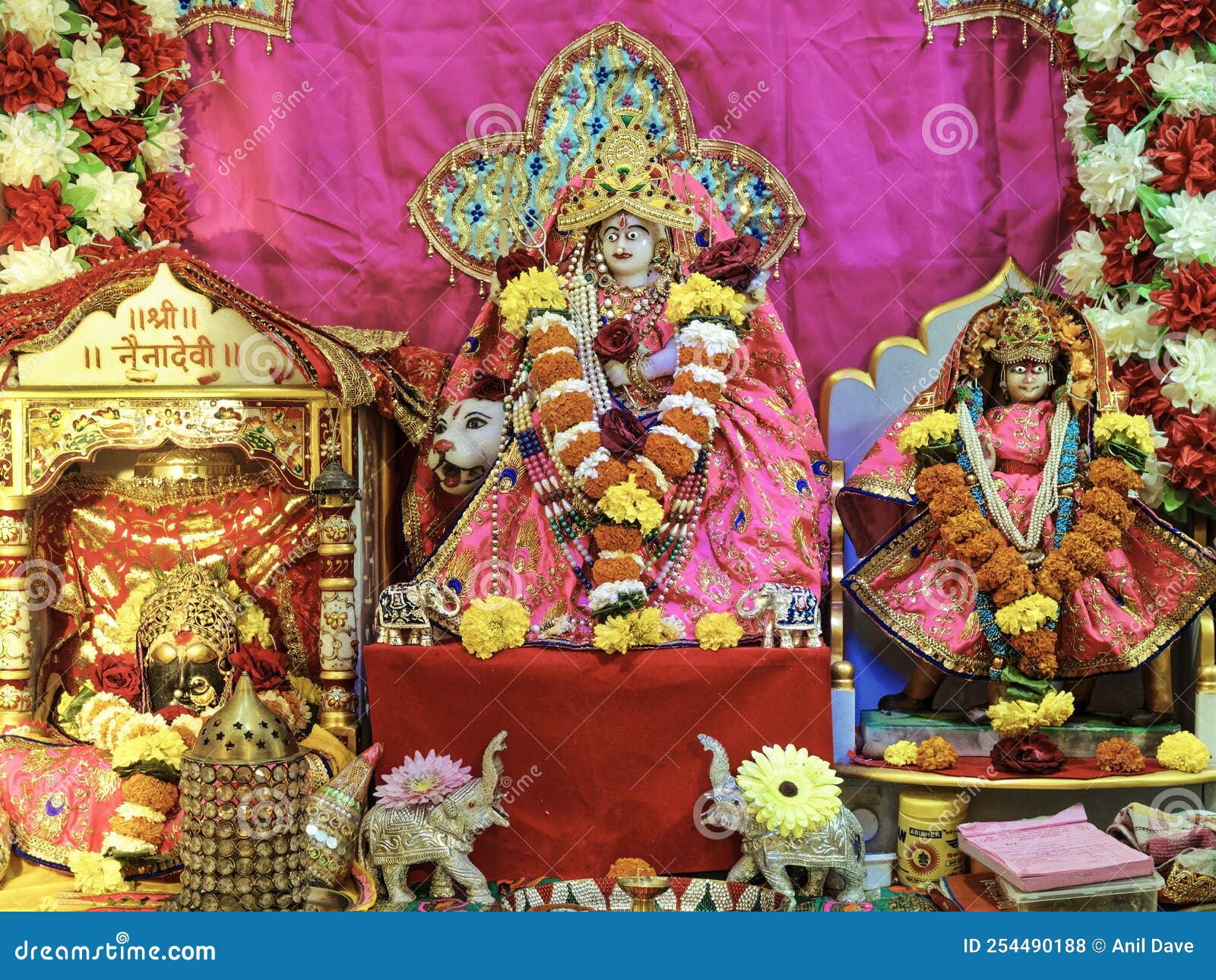 Naina Devi Amba Maa Dashama at Ranchhodrai Temple Editorial Stock Photo -  Image of maharashtra, mumbai: 254490188