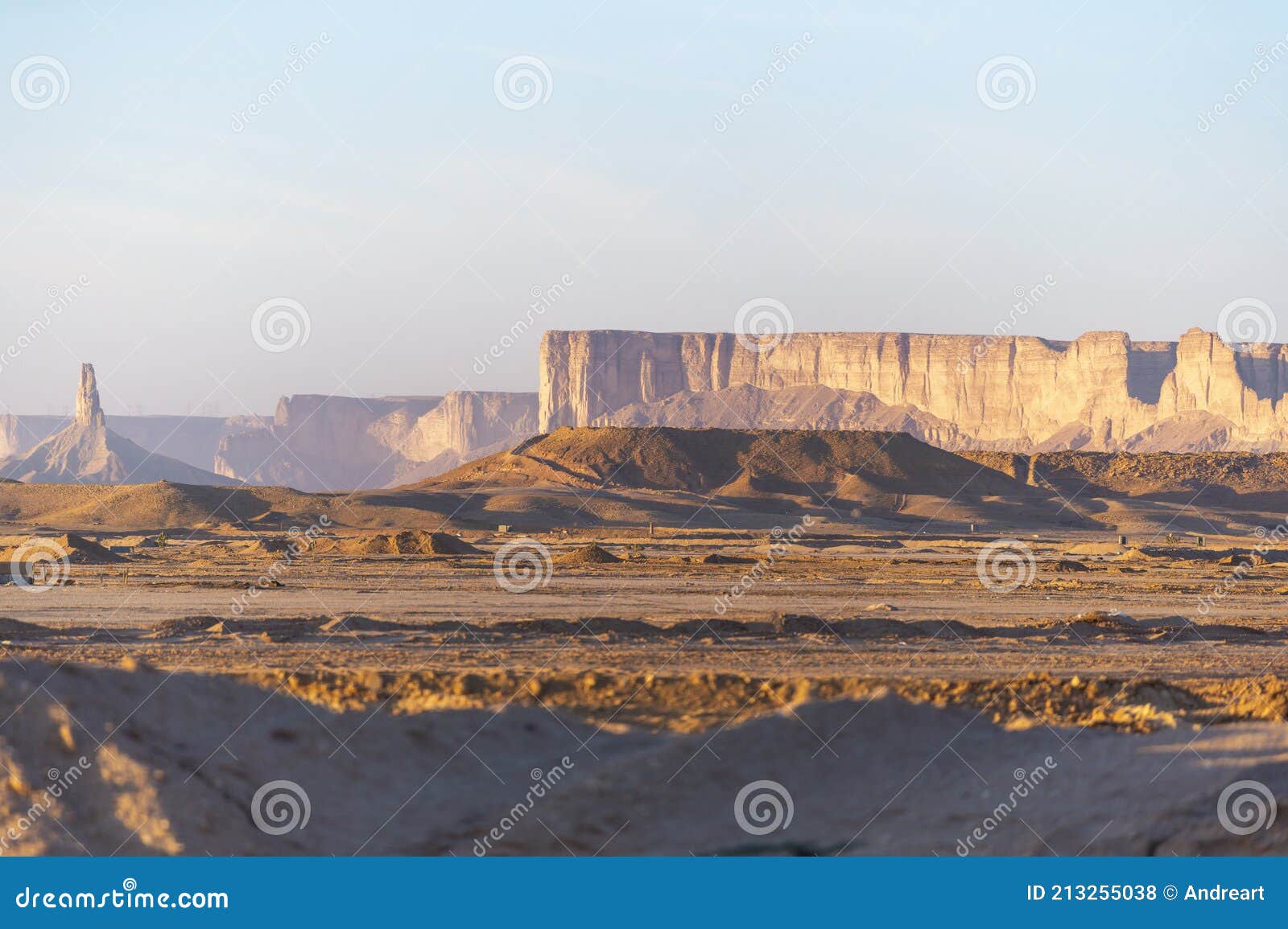 najd landscape and tuwaiq escarpment