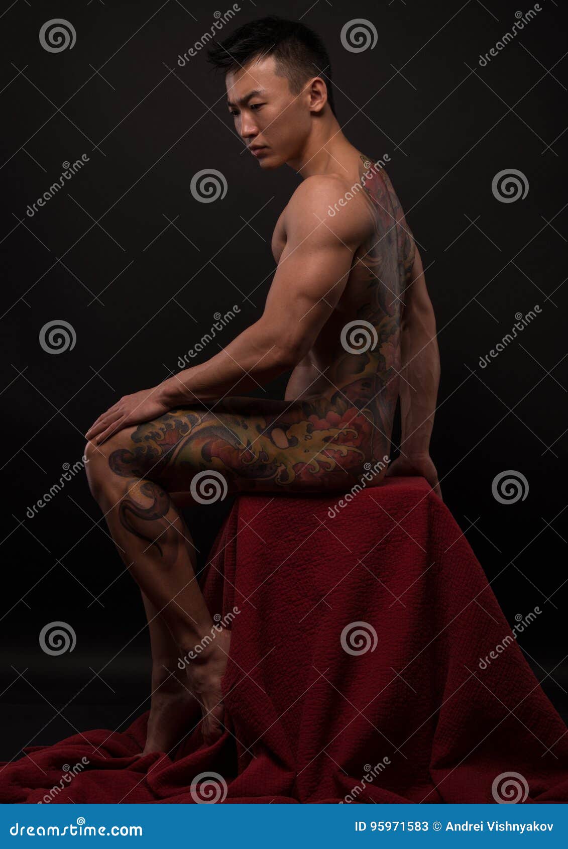 Naked Asian Male Model