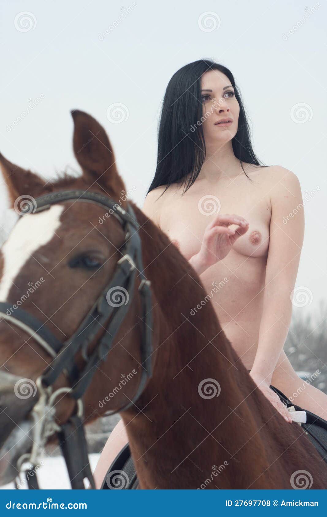 Girl Naked Horse