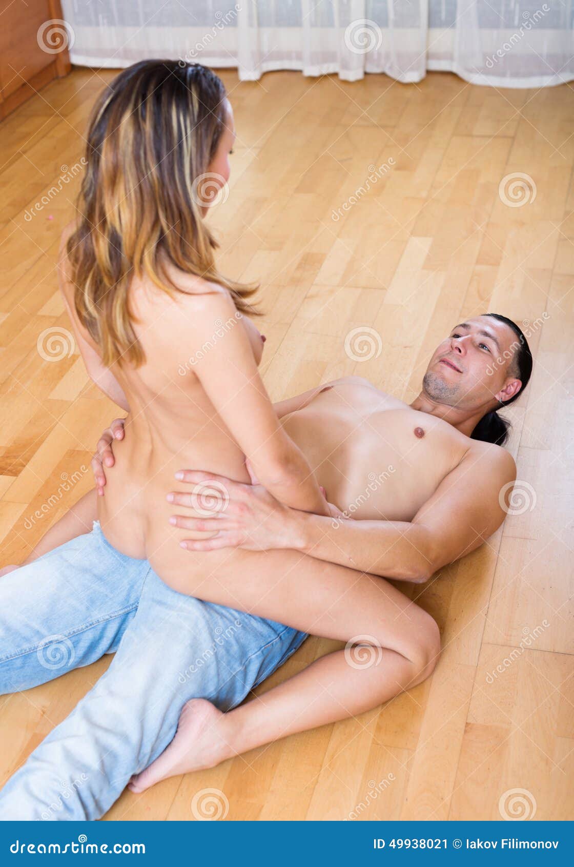 Naked girl and naked men - Sex photo