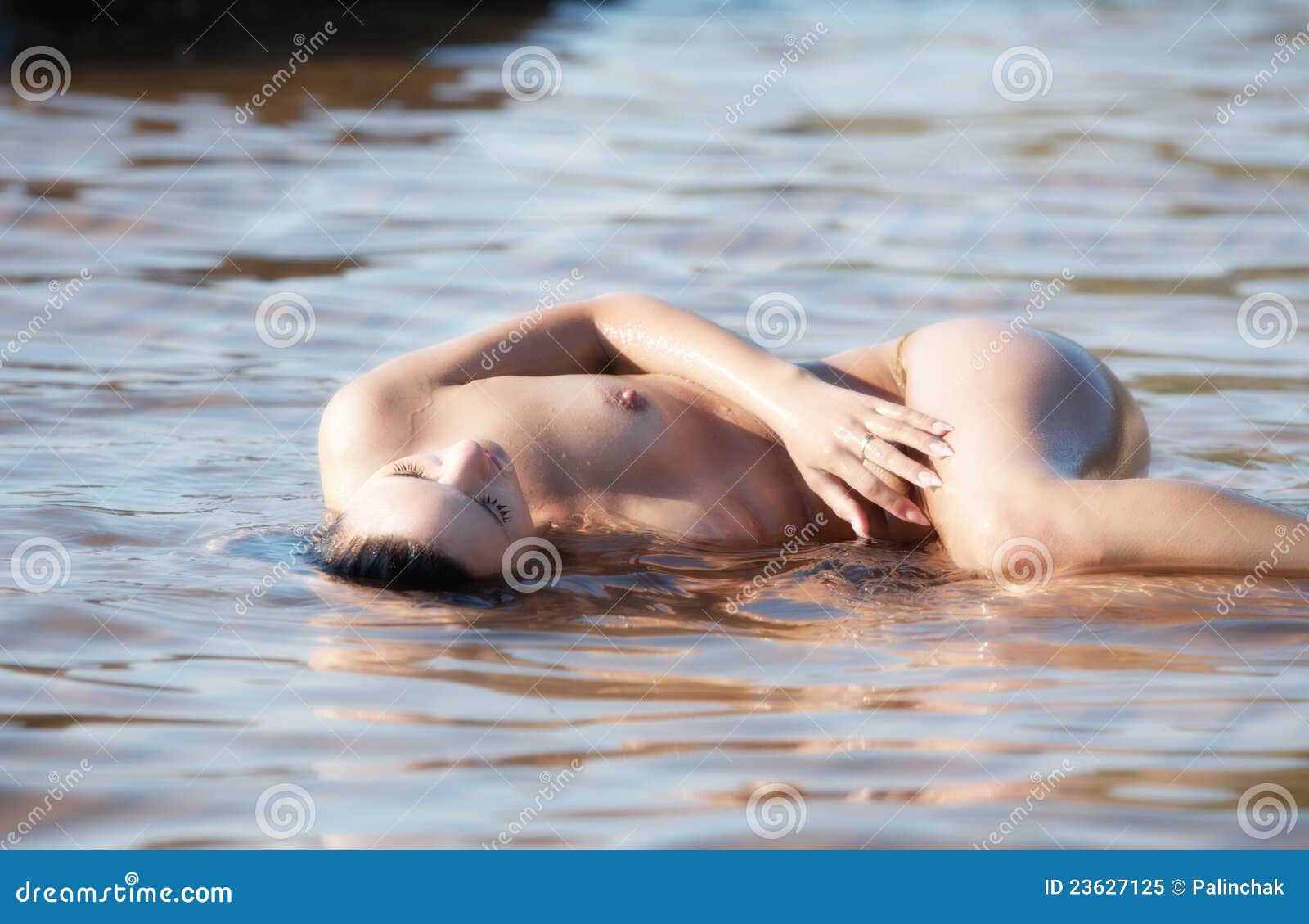 Tits Nude Unterwasserbilder Png