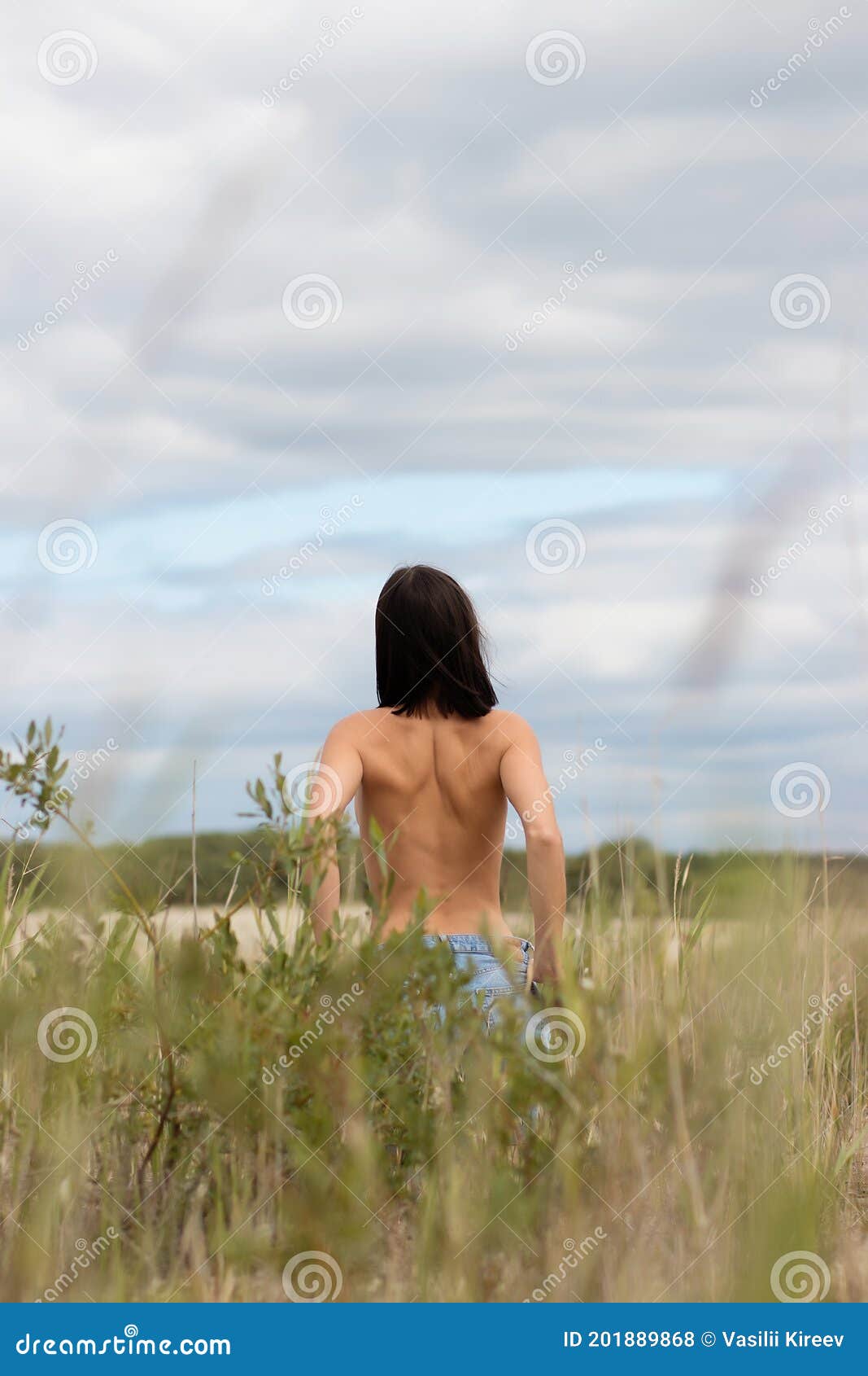 Naked Women With Bush