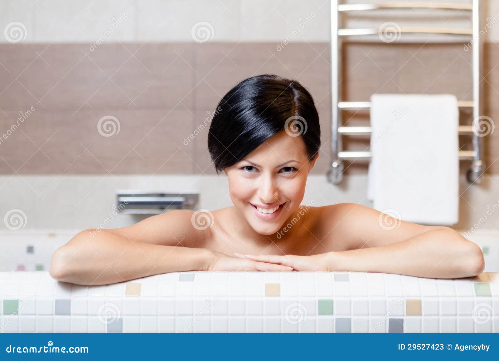 Naked woman takes a bath stock image. Image of caucasian - 29527423