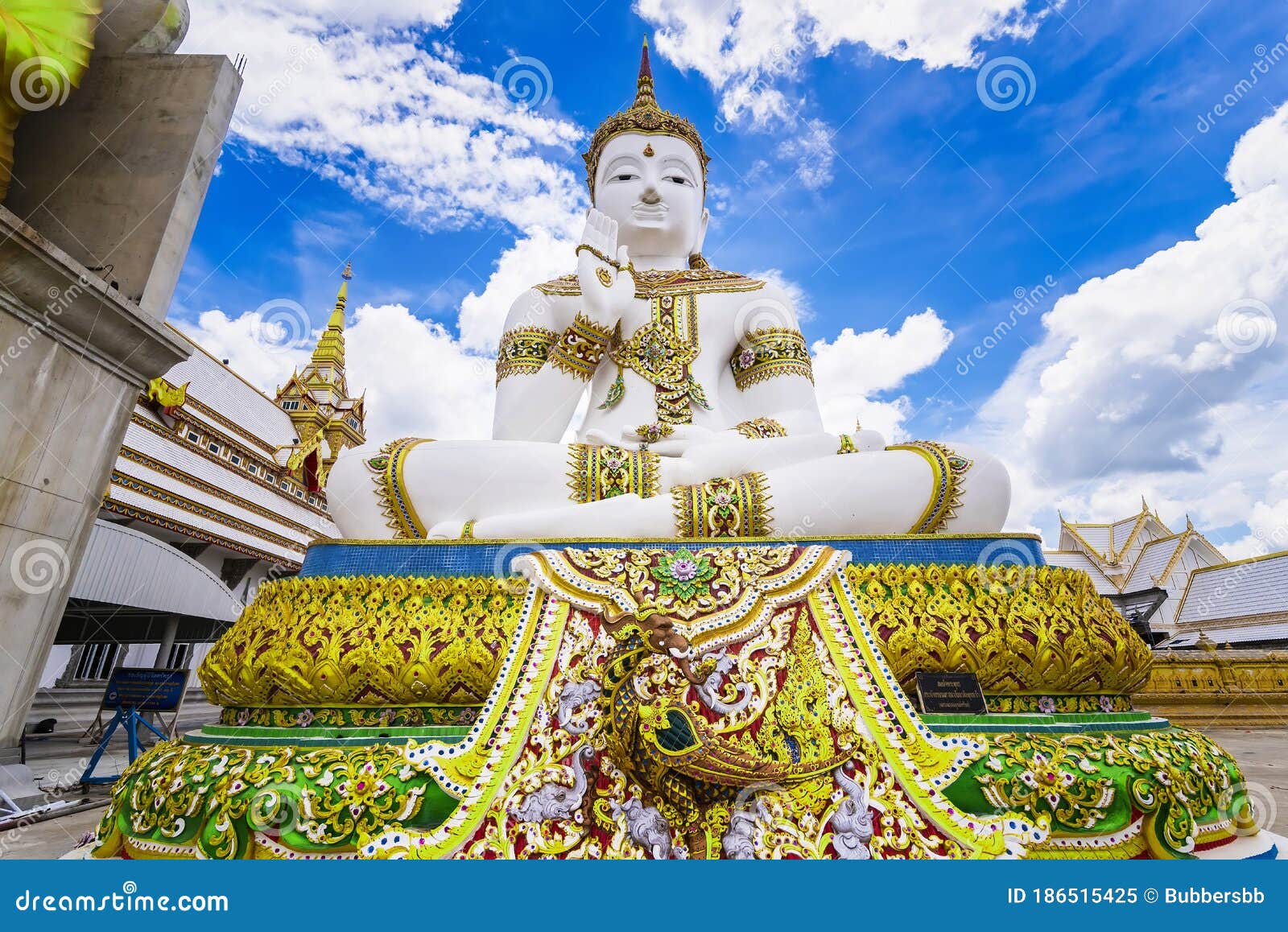 Nakhon Pathom, Thailand - June, 09, 2020 : Big Buddha Statue of Chareon ...