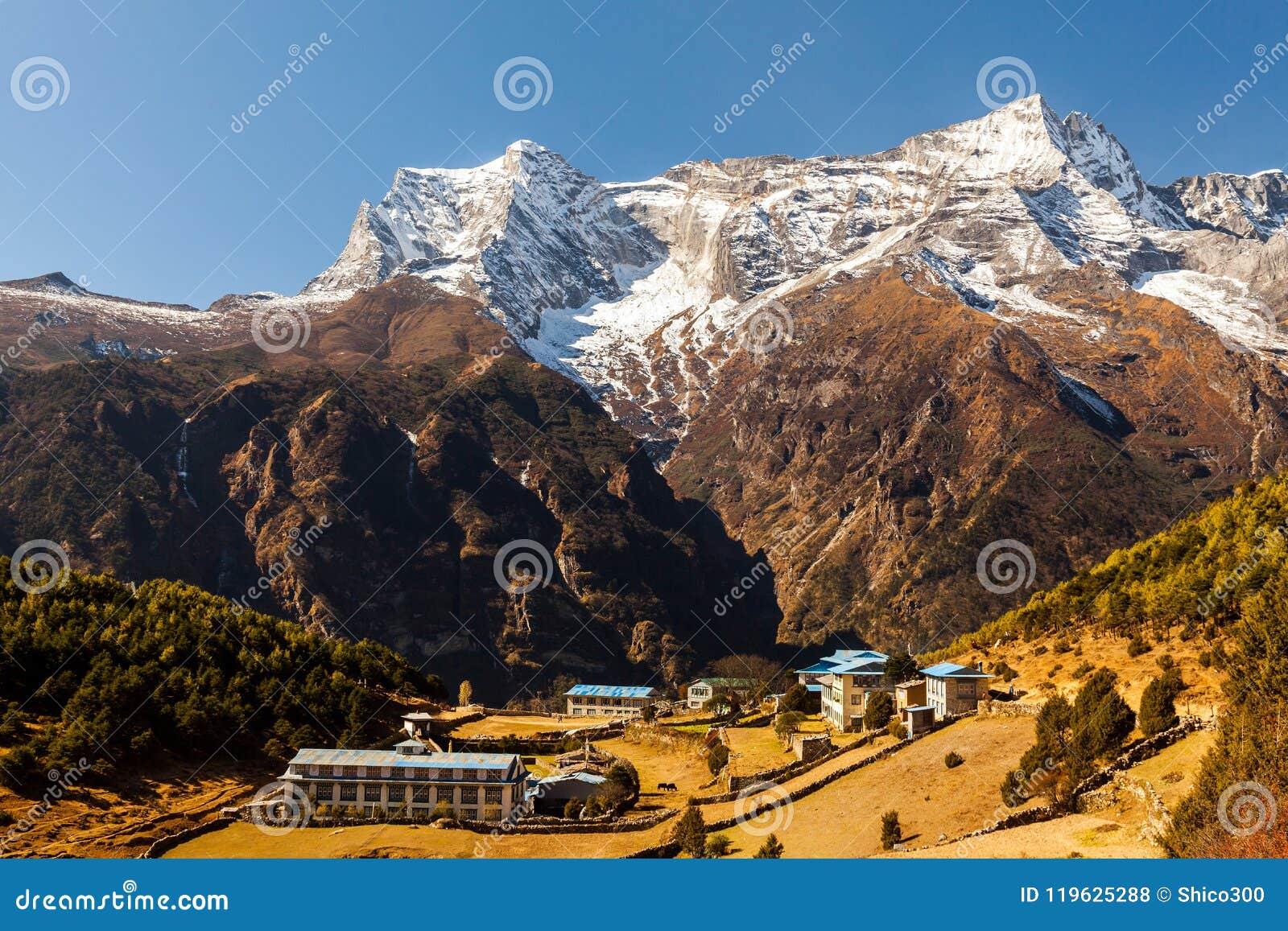 namche bazaar, himalaya, nepal