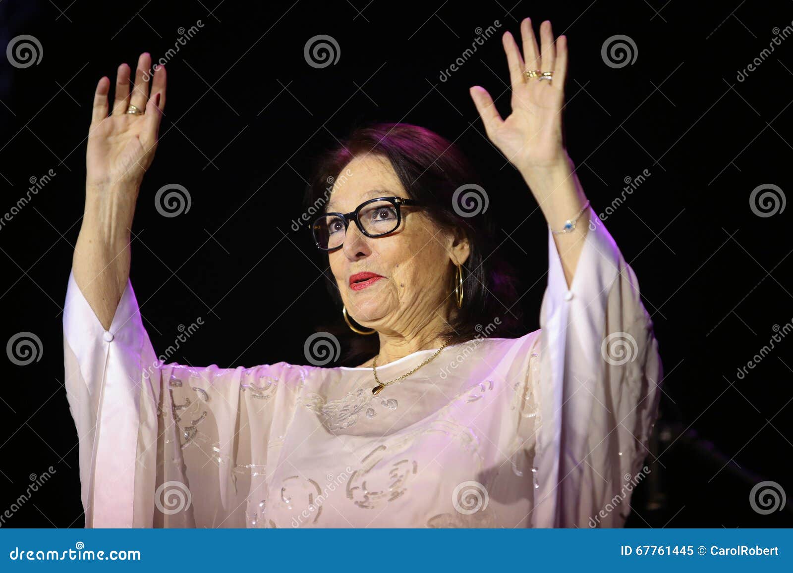 Nana Mouskouri imagem editorial. Imagem de entretenimento - 67761445