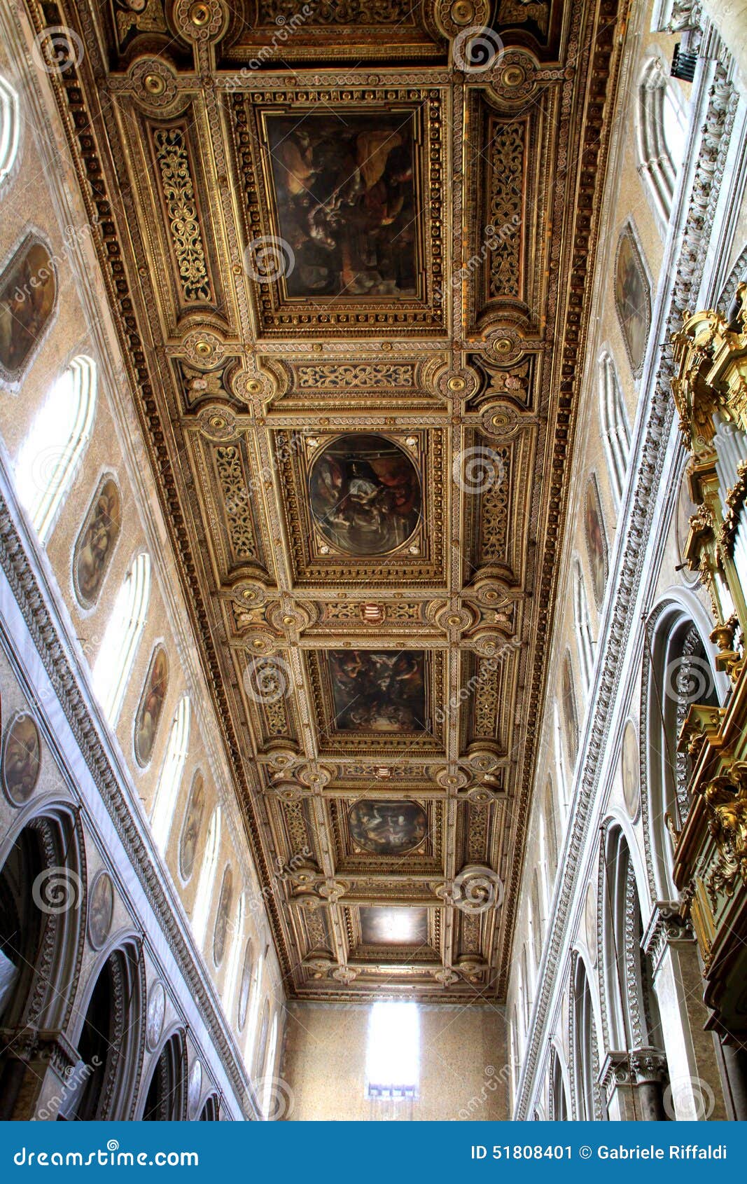 Naples La Cathedrale Le Plafond De La Nef Image Stock