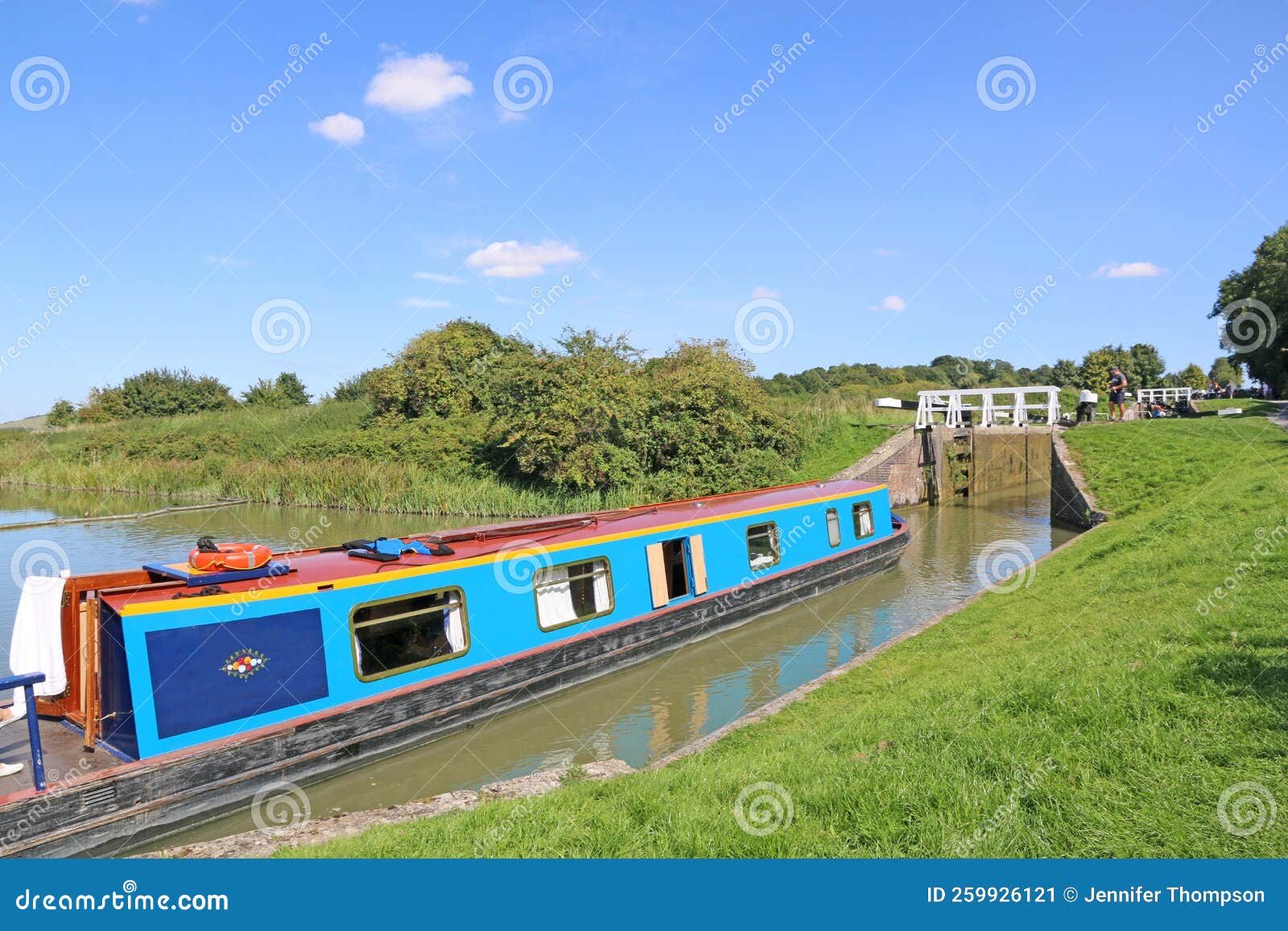 Narrow Boats in the Caen Hill Canal Locks Editorial Photo Image of