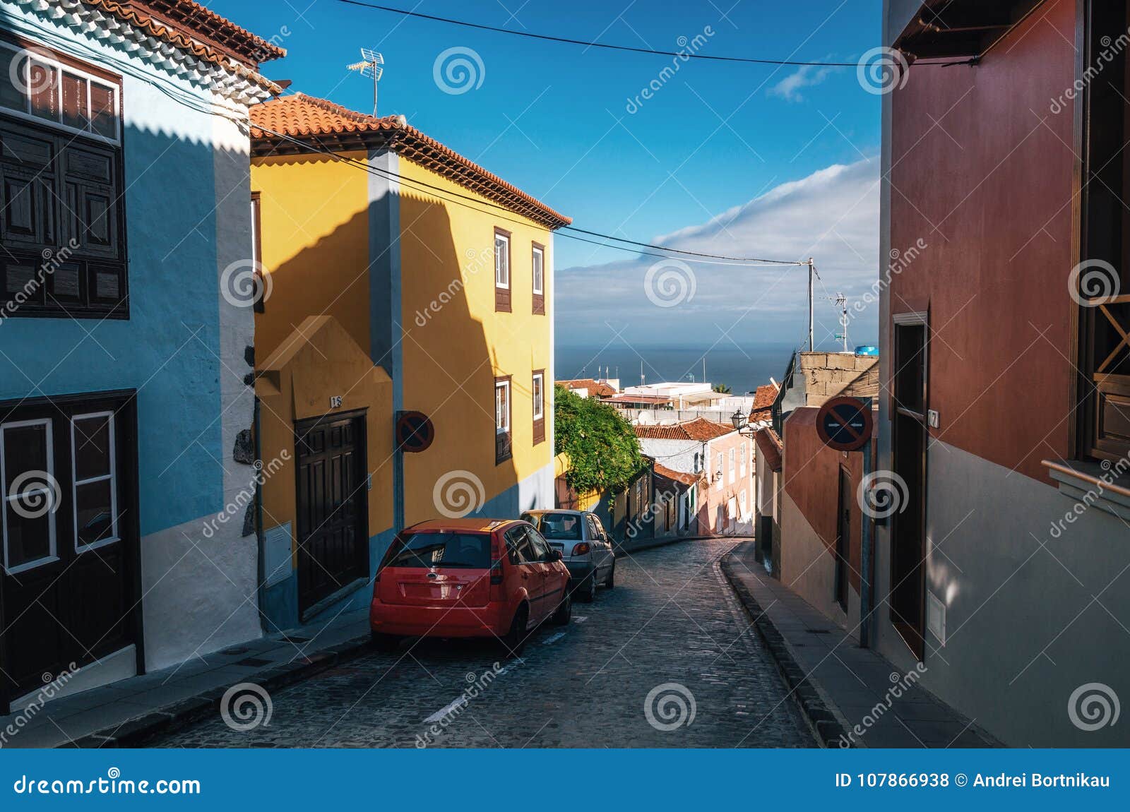 narrow sloping street in la orotava, tenerife, canarias