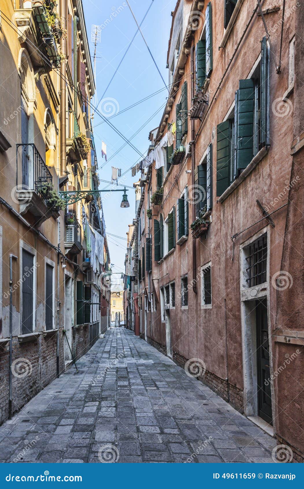 narrow venetian street