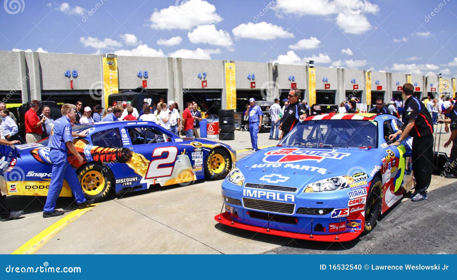 NASCAR Busy Garage Area Pre Race Editorial Image Image of mopar