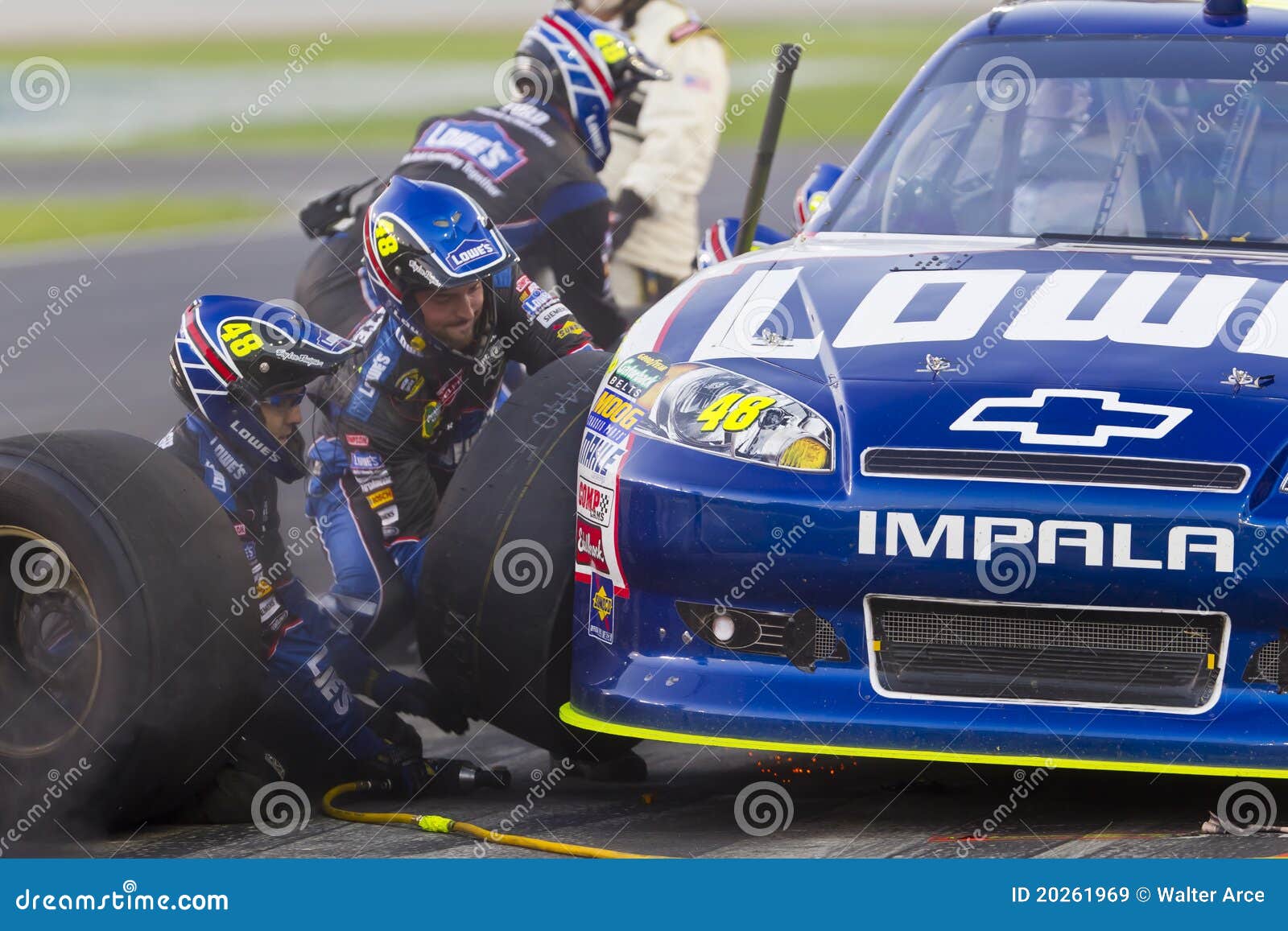 NASCAR Jul 09 Quaker State 400 Editorial Stock Image Image of quaker, cars 20261969