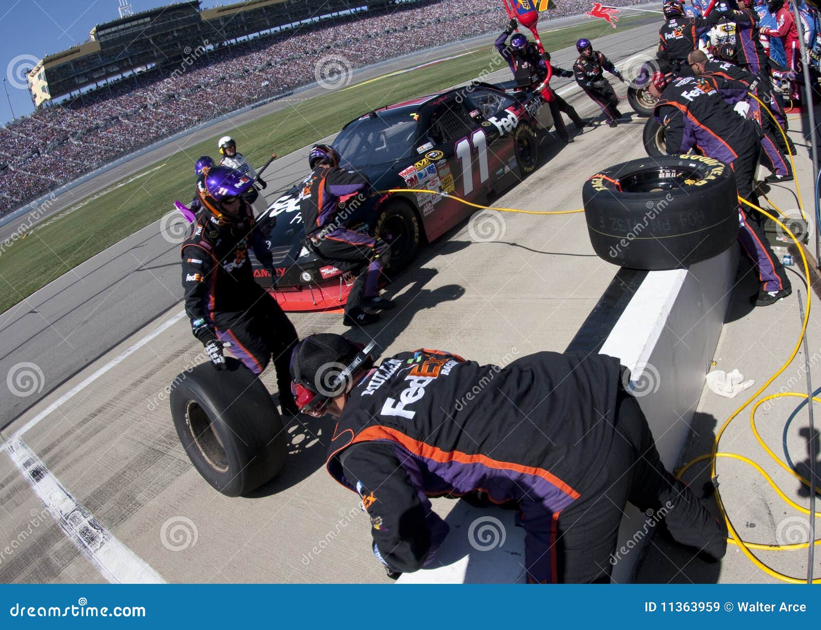 NASCAR October 04 Price Chopper 400 Editorial Stock Image Image of