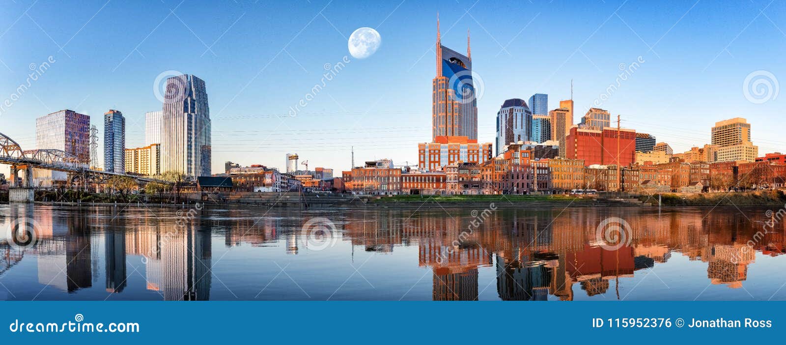 nashville skyline in the morning