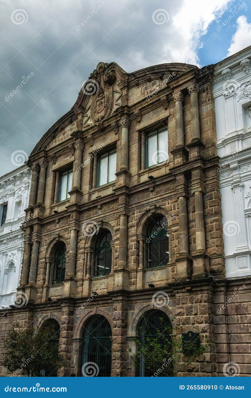 national library of the city of quito