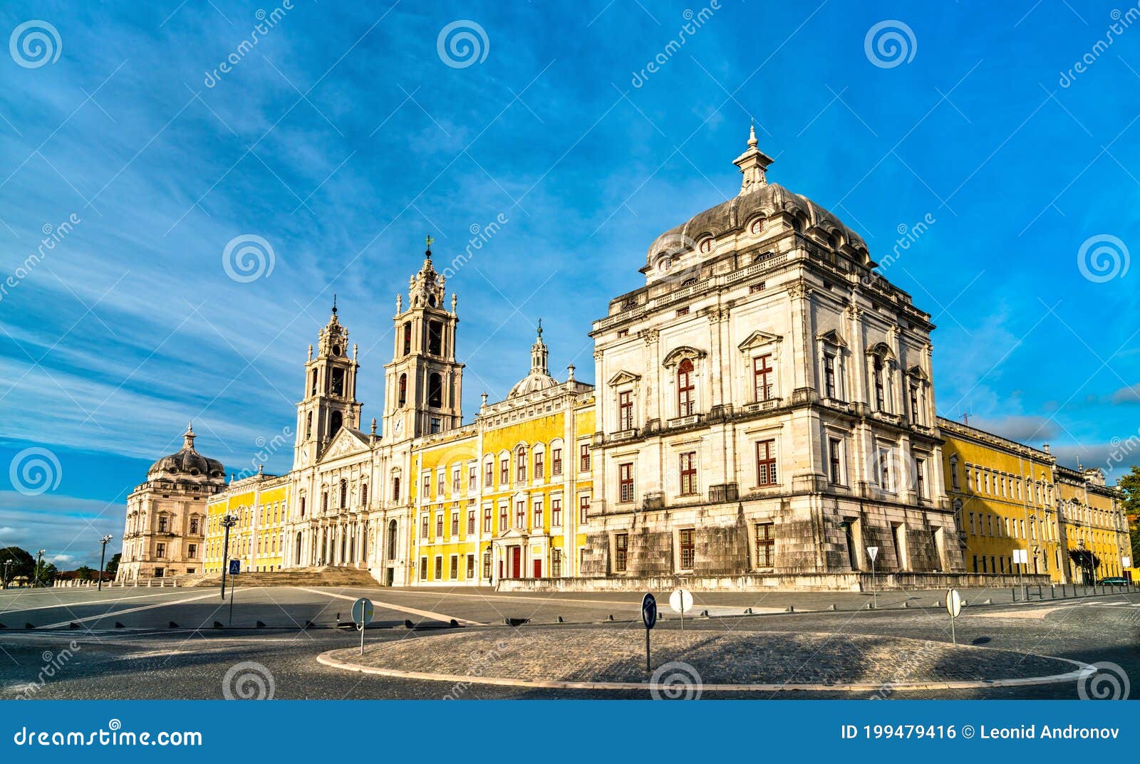 Royal Building of Mafra – Palace, Basilica, Convent, Cerco Garden