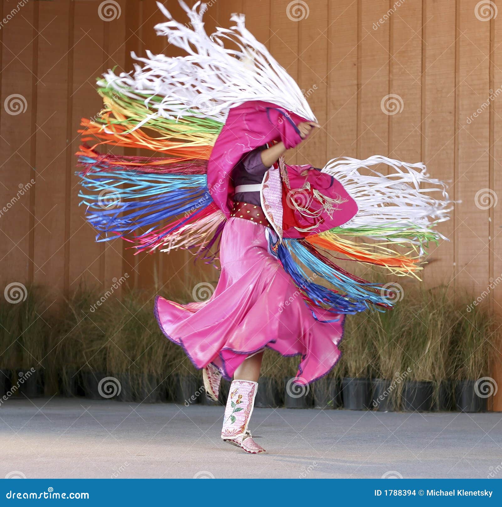 native american dancing