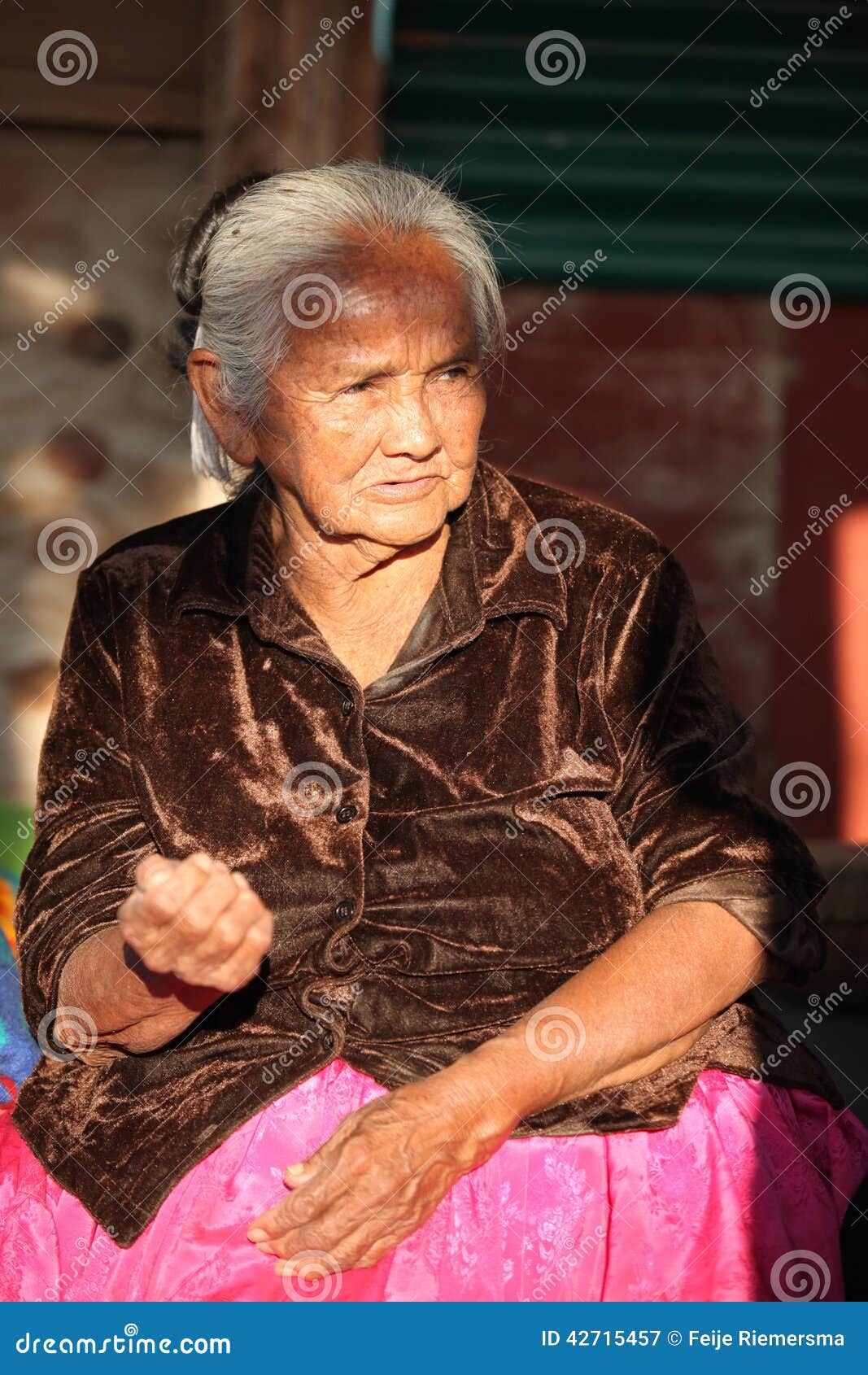 Old Woman Navajo Are A Native American People Editorial Image old-woman-navajo-are-a-native-american-people-editorial-image