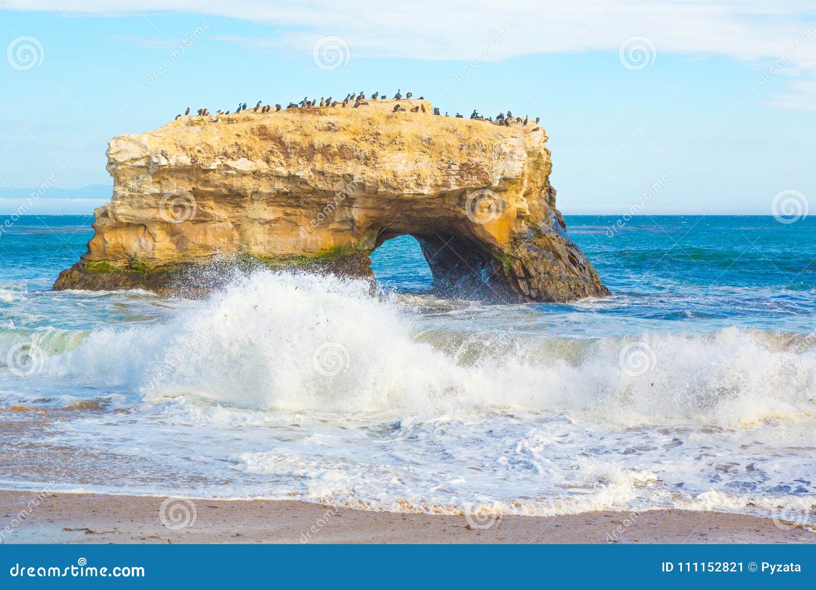 natural arch rock in santa cruz, california