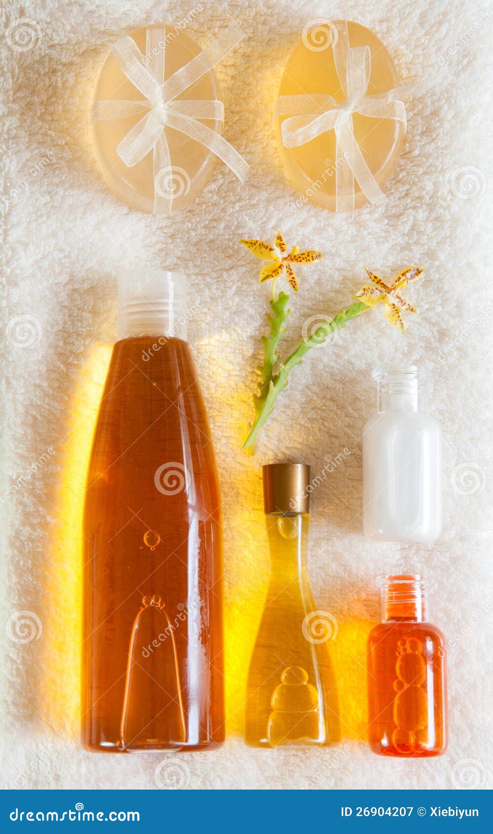 Natural Bath Accessories stock image. Image of cosmetic 26904207