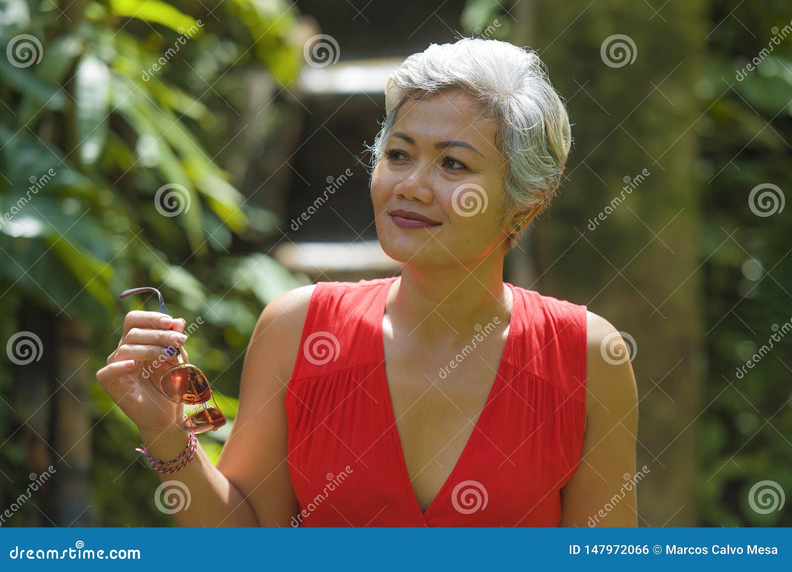 Grey Haired Chinese Women Grey Haired Chinese Women