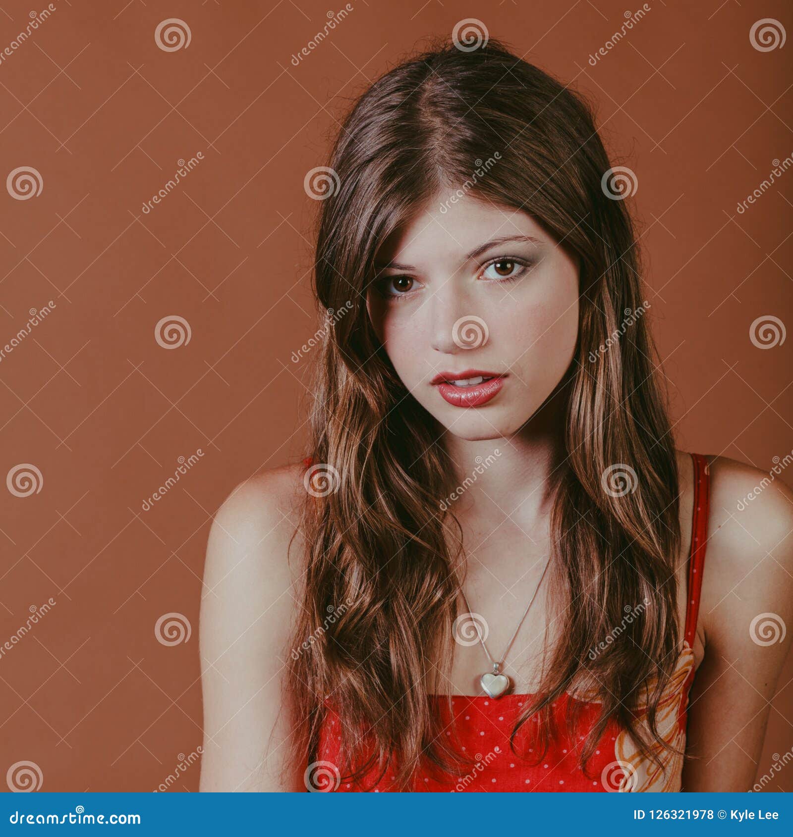 Thin Brunettes