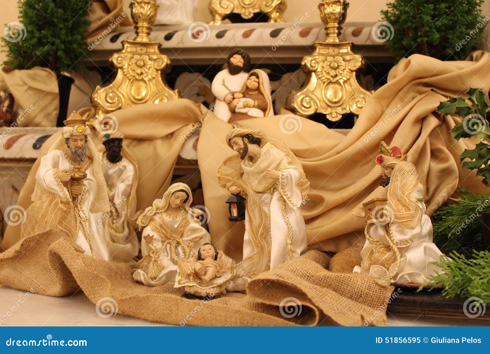 Nature Creates the Nativity Christmas Small Nativities from All