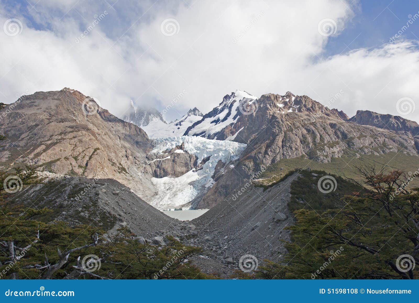 near glaciar piedras blancas, patagonia, argentina