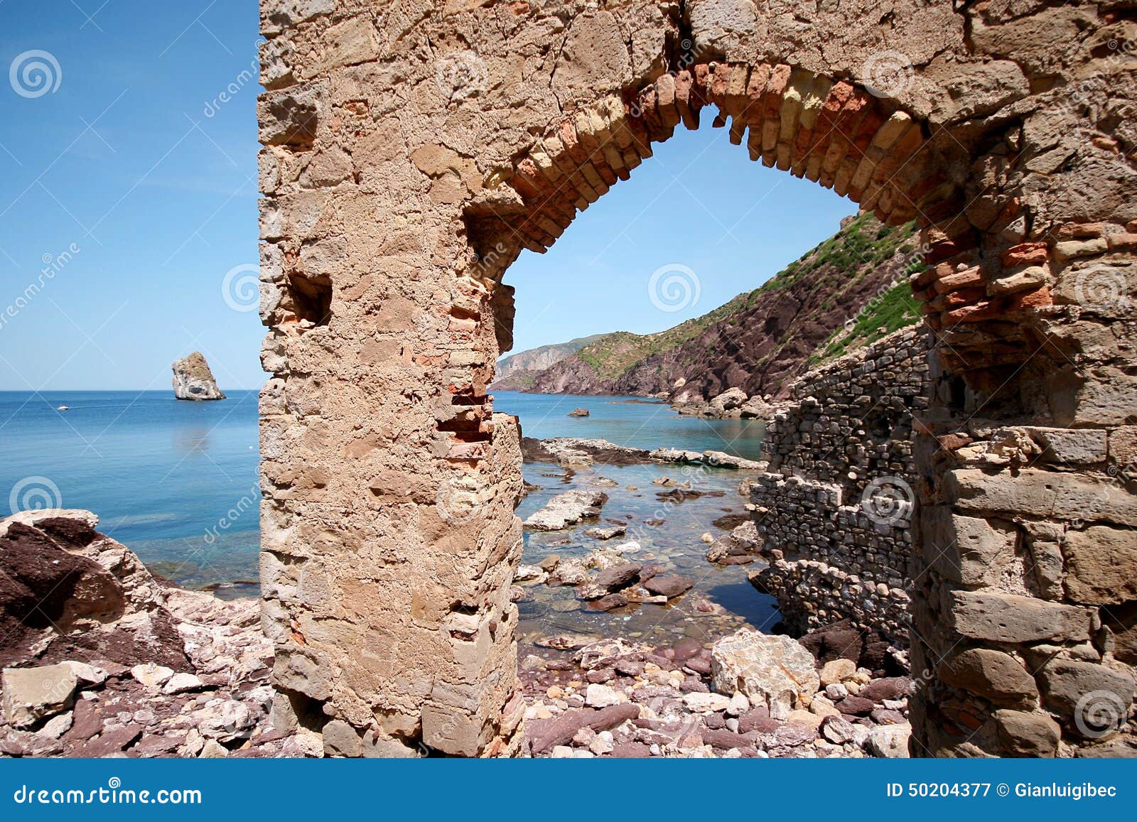 Nebida Wasche Iglesias Sardinien Italien Stockbild Bild Von Meer Felsen