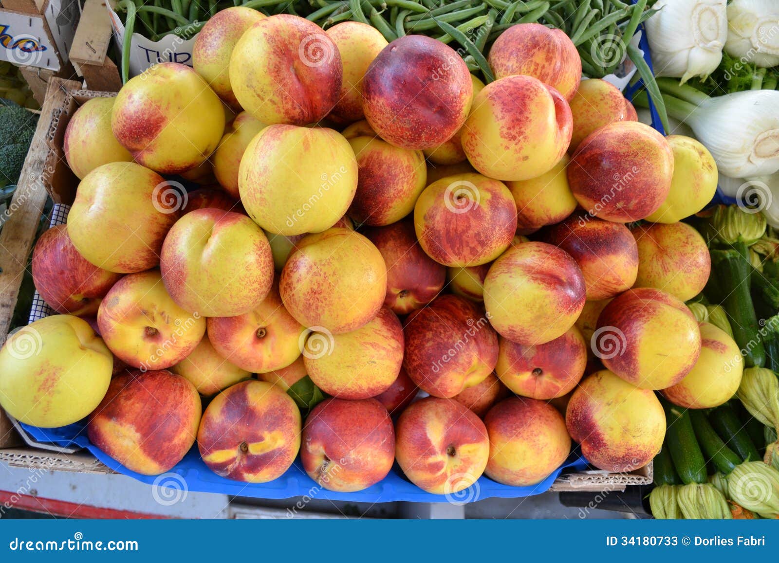 Nectarines stock image. Image of italy, yellow, nutrition 34180733