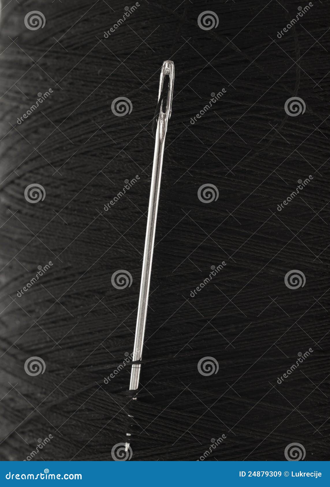 Needle with black thread stock image. Image of thin, repair - 24879309