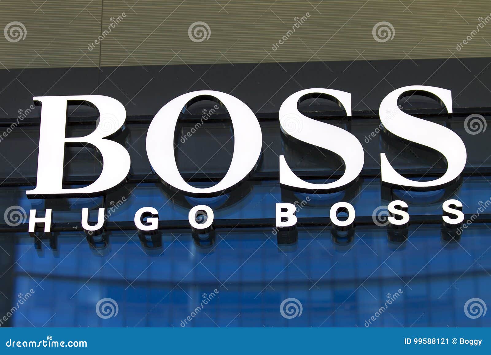 Negozio di Hugo Boss fotografia editoriale. Immagine di marchio 99588121