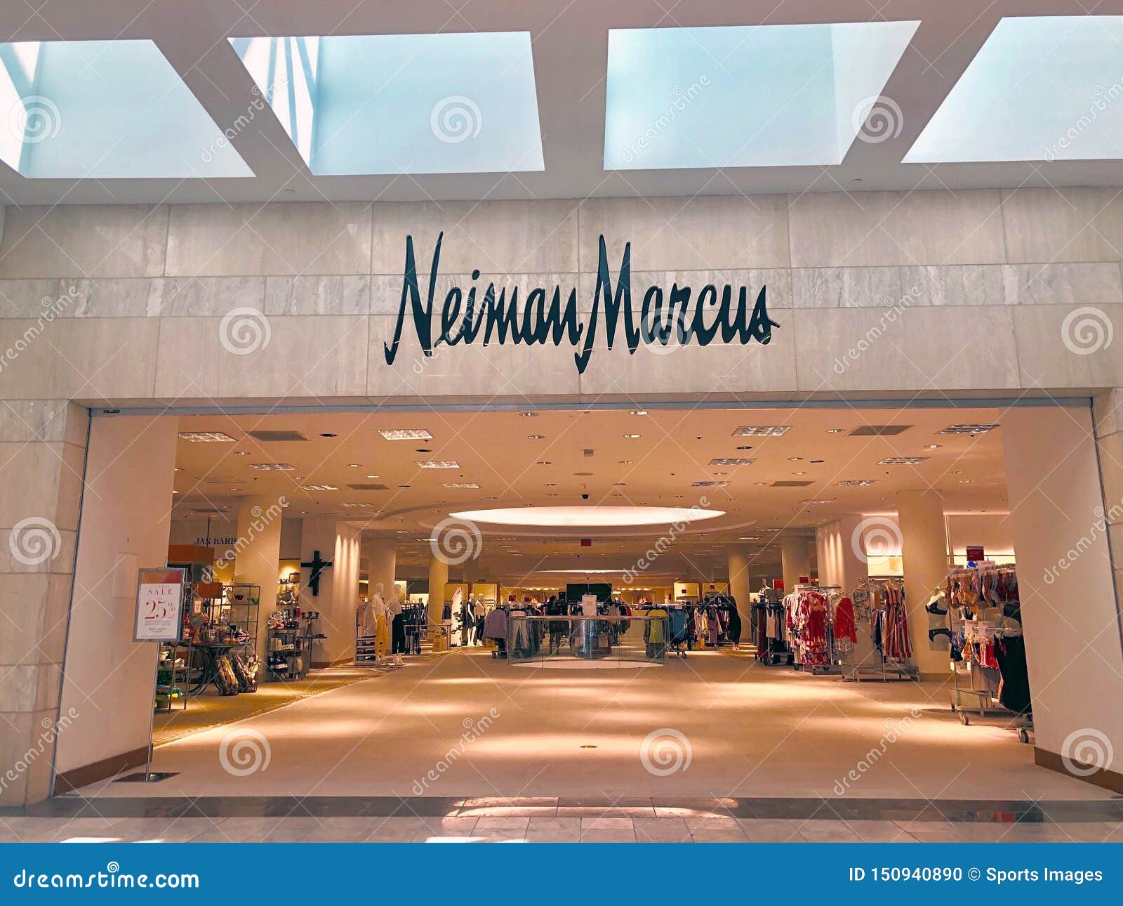 Neiman Marcus Last Call, 20 City Blvd W, Orange, California, Men's Apparel  - MapQuest