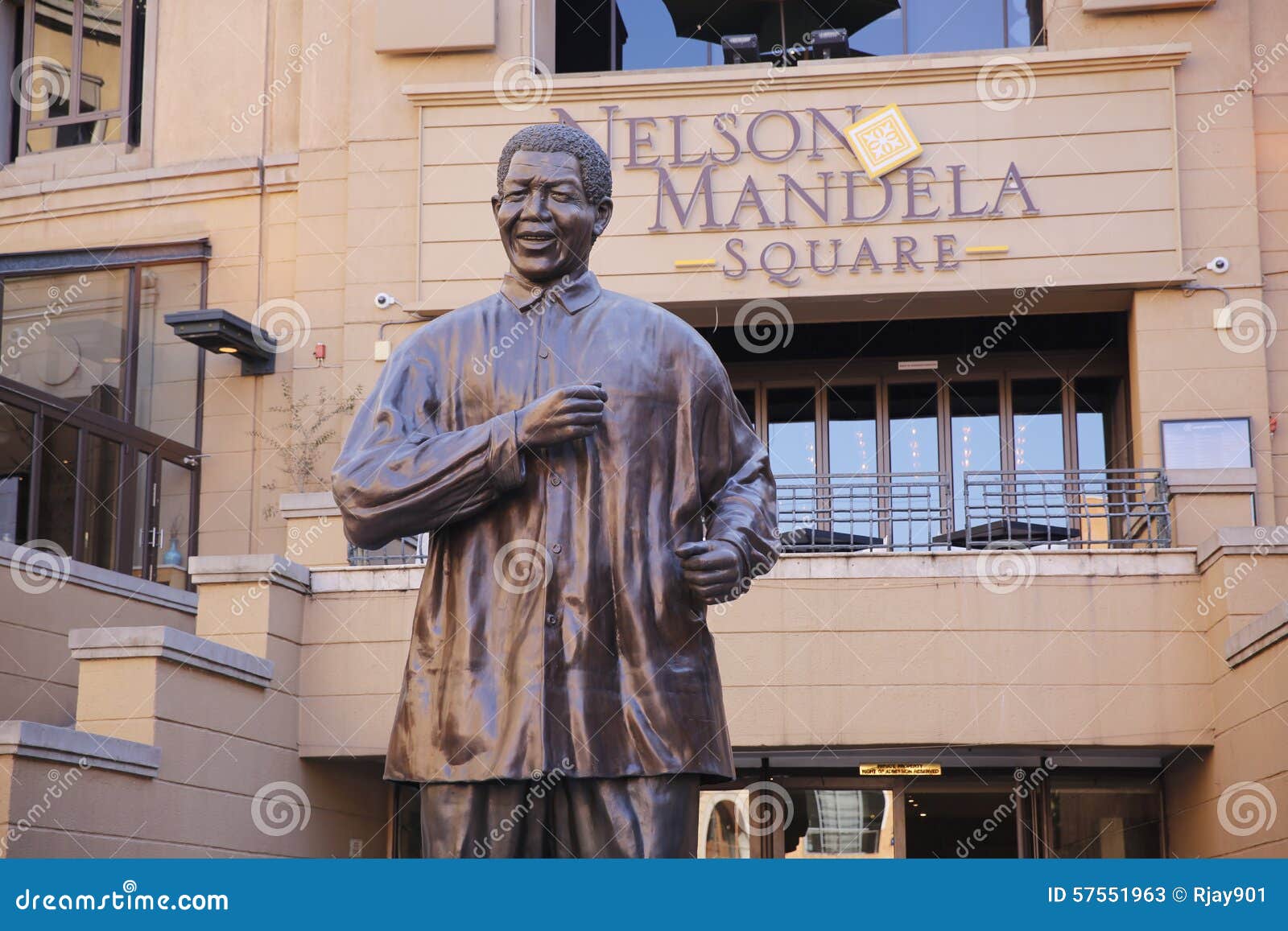 Nelson Mandela Statue editorial stock photo. Image of cultural - 57551963