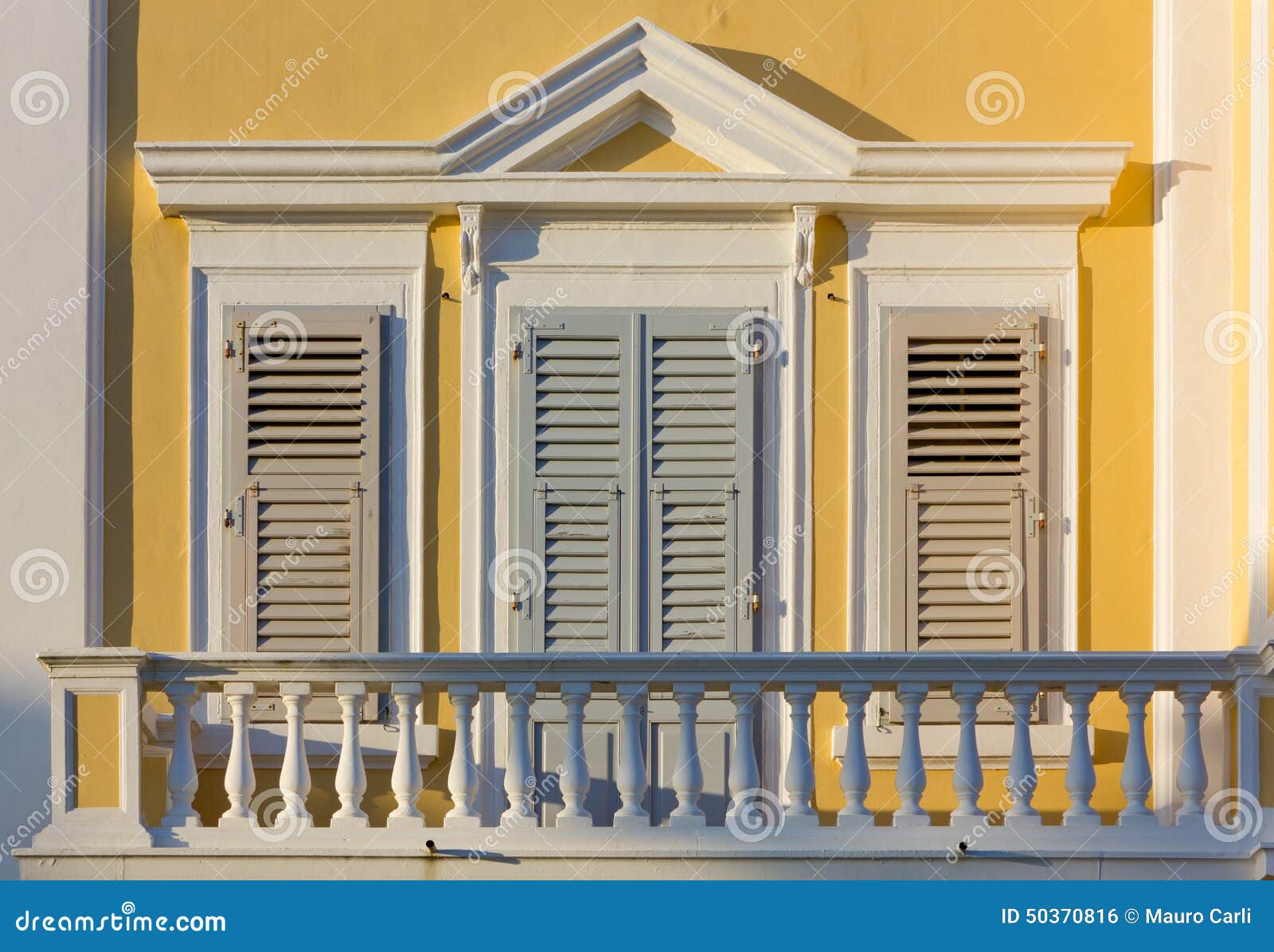 neoclassic balcony