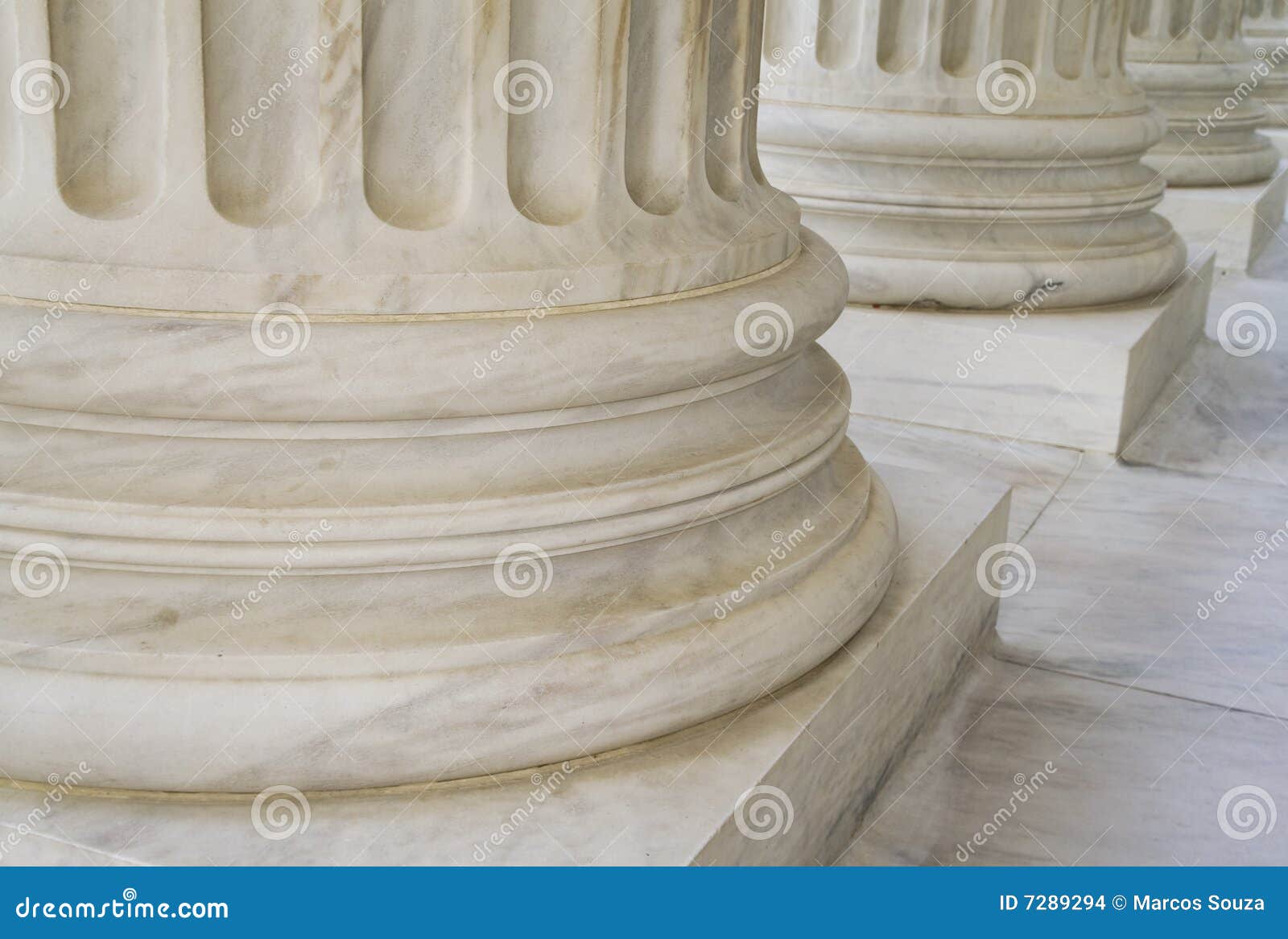 neoclassic columns