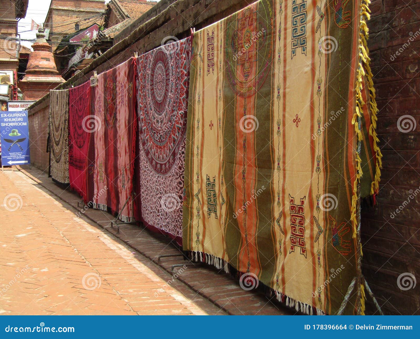 Handicrafts of Nepal editorial stock image. Image of traditional 178396664