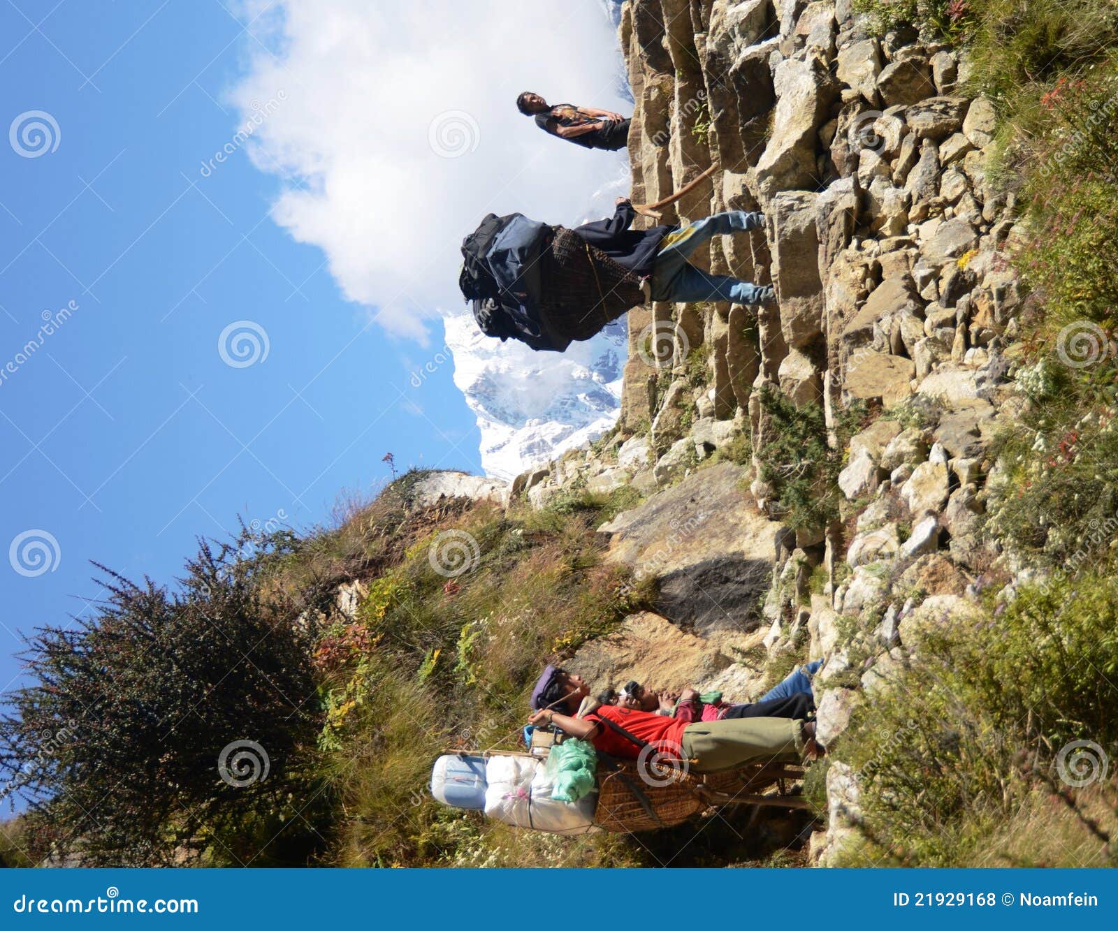 Nepali Porters in the Everest Trail Editorial Stock Photo - Image of