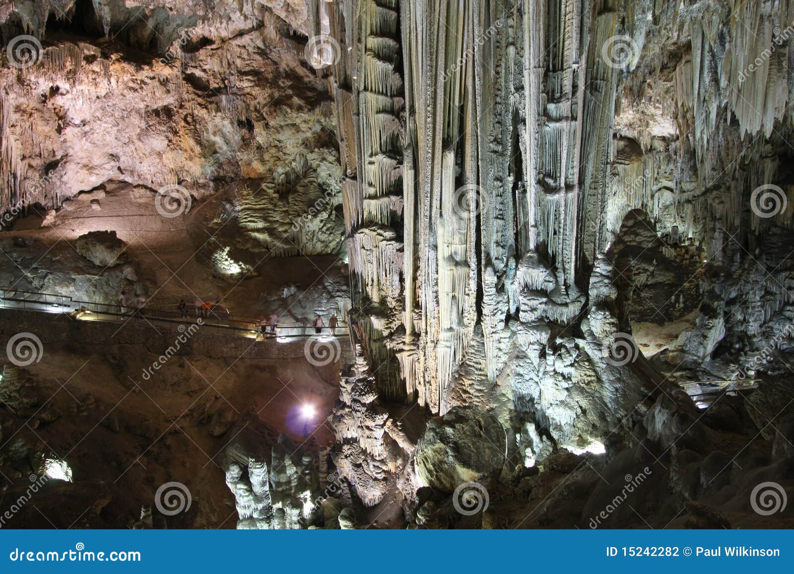 nerja caves